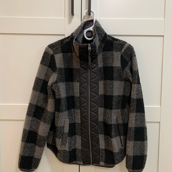 Abercrombie & Fitch Jackets & Blazers - Abercrombie Sherpa coat